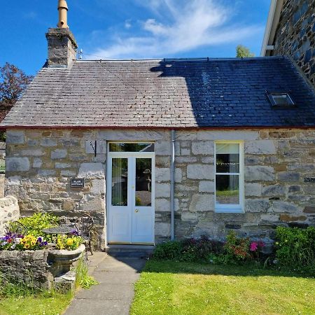 Cosy Peaceful One-Bedroom Cottage In Pitlochry Exterior foto