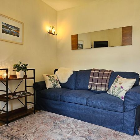 Cosy Peaceful One-Bedroom Cottage In Pitlochry Exterior foto